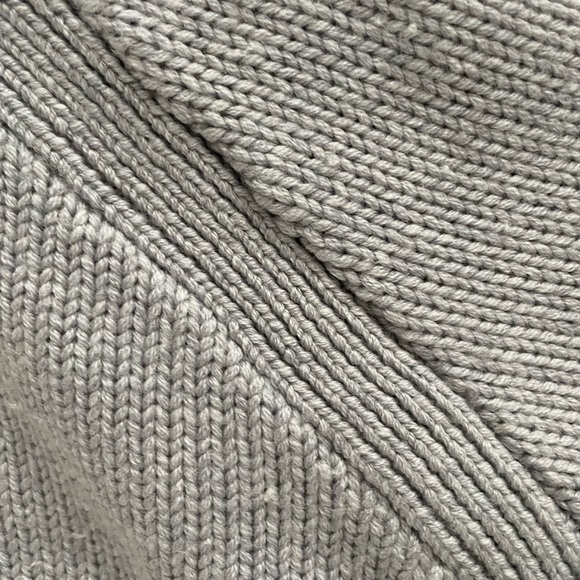 Lululemon Yin to You Sweater - Size 4 - Picture 4 of 7